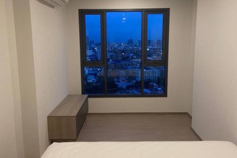Condominio de 2 dormitorios en Khlong Toei, Bangkok, Tailandia № 150467 - foto 7