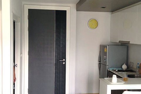 Condominio de 1 dormitorio en Jomtien Beach, Pattaya, Tailandia № 204075 - foto 3