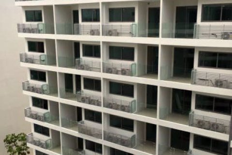 Condominio de 1 dormitorio en Jomtien Beach, Pattaya, Tailandia № 204072 - foto 17
