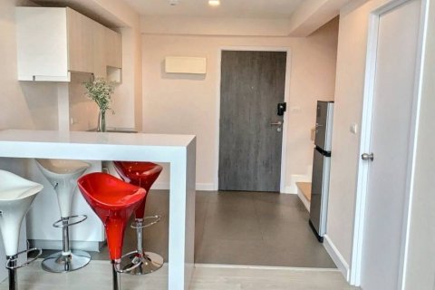 Dúplex de 2 dormitorios en Nonthaburi, Tailandia № 117079 - foto 6