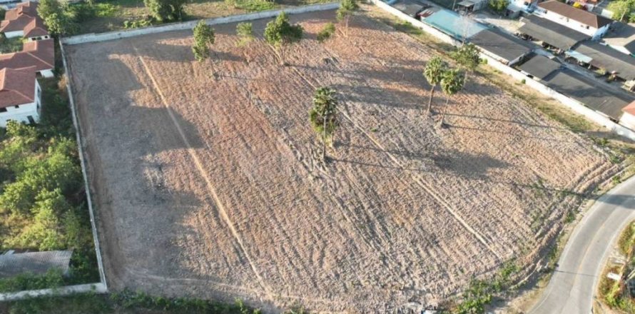 Terreno en Pattaya, Tailandia № 172949