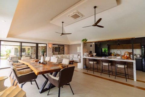 Chalet de 3 dormitorios en Hua Hin, Tailandia № 172954 - foto 4