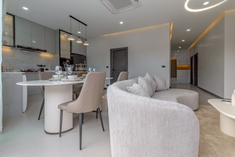 Chalet de 3 dormitorios en Pattaya, Tailandia № 150952 - foto 14