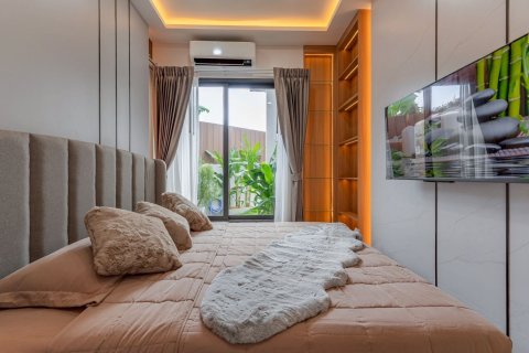 Chalet de 3 dormitorios en Pattaya, Tailandia № 150952 - foto 28