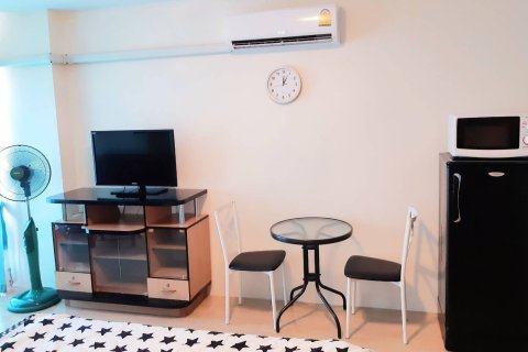 Condominio de 1 dormitorio en Jomtien Beach, Pattaya, Tailandia № 204339 - foto 5