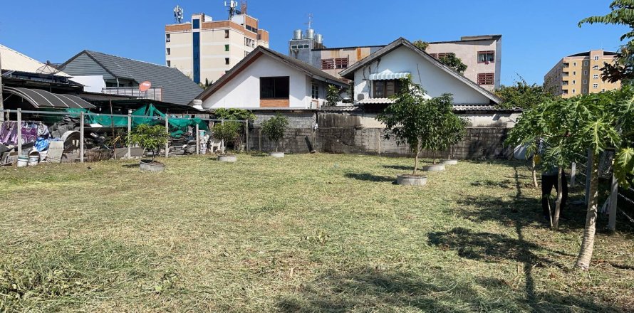 Terreno 800 m2 en Bangkok, Tailandia № 161410