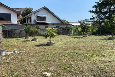 Terreno 800 m2 en Bangkok, Tailandia № 161410 - foto 2