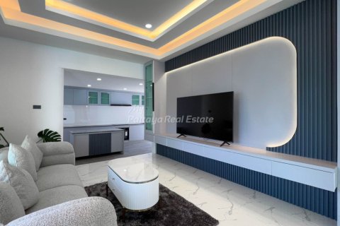 Casa de 3 dormitorios en Bang Lamung, Tailandia № 161408 - foto 3
