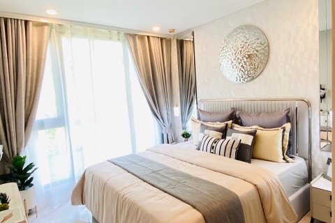 Condominio de 3 dormitorios en Jomtien Beach, Pattaya, Tailandia № 165648 - foto 6