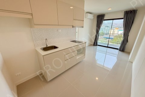 Apartamento de 2 dormitorios en Hua Hin, Tailandia № 194830 - foto 3