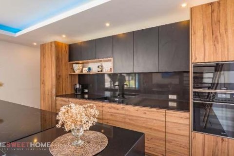 Chalet de 3 dormitorios en Ko Samui, Tailandia № 179934 - foto 15