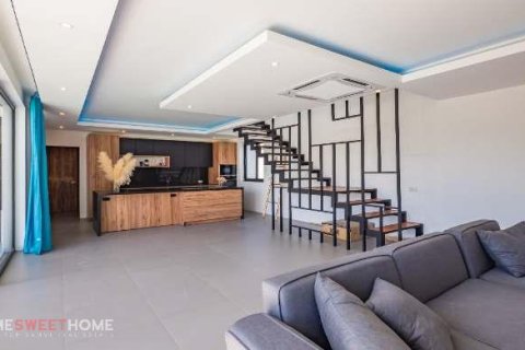 Chalet de 3 dormitorios en Ko Samui, Tailandia № 179934 - foto 2