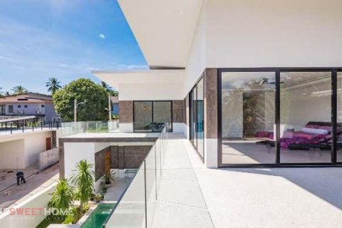 Chalet de 3 dormitorios en Ko Samui, Tailandia № 179934 - foto 13