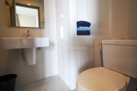 Condominio de 2 dormitorios en Pattaya, Tailandia № 44343 - foto 19