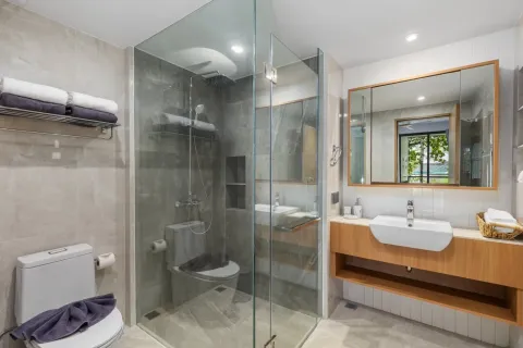 Condominio de 3 dormitorios en Bang Tao, Tailandia № 181267 - foto 14