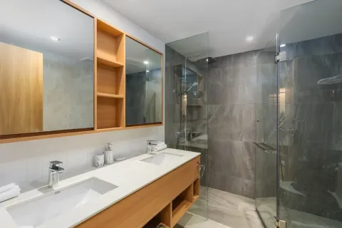 Condominio de 3 dormitorios en Bang Tao, Tailandia № 181267 - foto 10