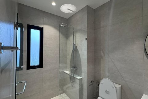 Apartamento de 2 dormitorios en Phuket, Tailandia № 137226 - foto 6