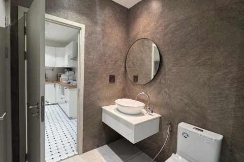 Apartamento de 2 dormitorios en Phuket, Tailandia № 137226 - foto 11