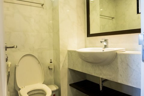 Condominio de 2 dormitorios en Bangkok, Tailandia № 66677 - foto 6