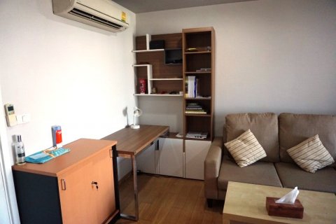 Condominio de 1 dormitorio en Bangkok, Tailandia № 66678 - foto 11