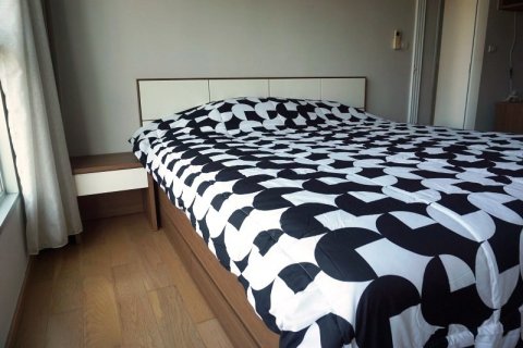 Condominio de 1 dormitorio en Bangkok, Tailandia № 66678 - foto 12