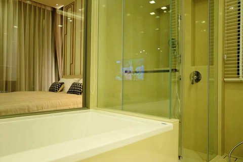 Condominio de 2 dormitorios en Bangkok, Tailandia № 66681 - foto 16