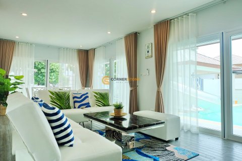 Estudio en Pattaya, Tailandia № 134384 - foto 8