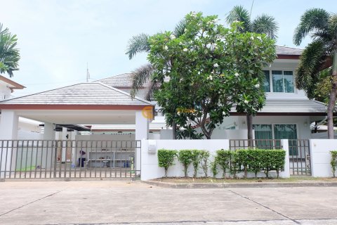 Studio à Pattaya, Thaïlande № 134384