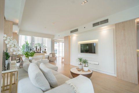 Condominio de 3 dormitorios en Bangkok, Tailandia № 143475 - foto 3
