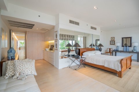 Condominio de 3 dormitorios en Bangkok, Tailandia № 143475 - foto 6