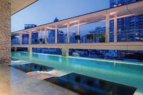 Condominio de 2 dormitorios en Bangkok, Tailandia № 143477 - foto 16