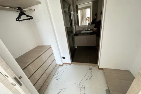 Apartamento de 2 dormitorios en Bangkok, Tailandia № 203967 - foto 4