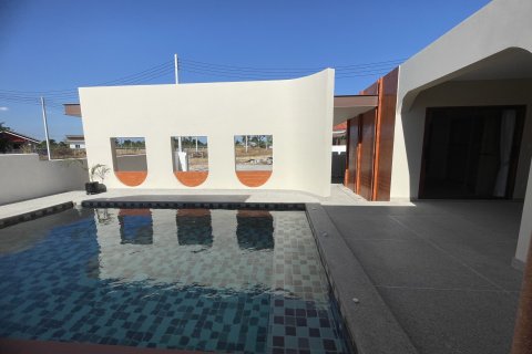 Villa in Hua Hin, Thailand 4 Schlafzimmer № 169906 - Foto 30