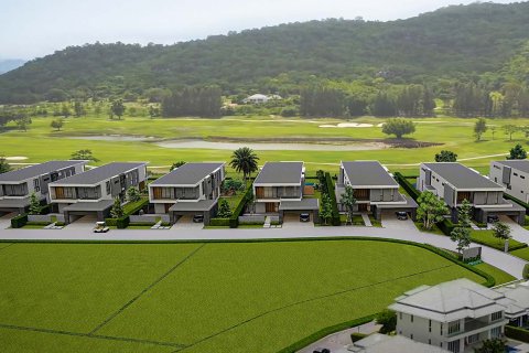 Chalet de 4 dormitorios en Hua Hin, Tailandia № 169903 - foto 18