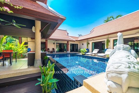 Chalet de 4 dormitorios en Rawai, Tailandia № 179644 - foto 16