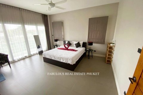 Villa in Rawai, Thailand 4 Schlafzimmer № 179645 - Foto 14