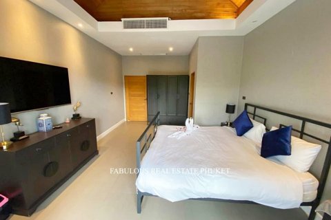 Villa in Rawai, Thailand 4 Schlafzimmer № 179645 - Foto 8