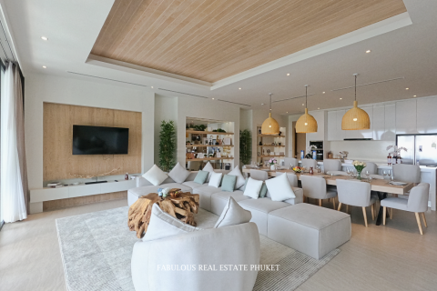 Condominio de 4 dormitorios en Kamala, Tailandia № 179646 - foto 3