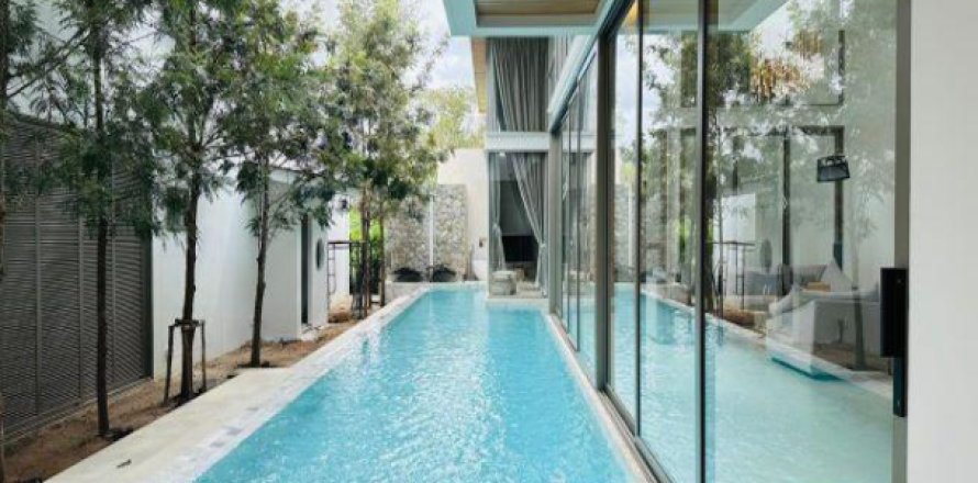 Chalet de 4 dormitorios en Phuket, Tailandia № 203157