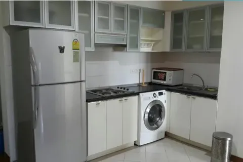 Condominio de 3 dormitorios en Watthana, Bangkok, Tailandia № 154928 - foto 6