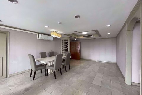 คอนโดมิเนียมในวัฒนา, กรุงเทพฯ, ประเทศไทย, 3 ห้องนอน № 48030 - รูปถ่าย 3