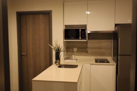 Condo in Pathum Wan, Bangkok, Thailand, 2 bedrooms № 48033 - photo 7