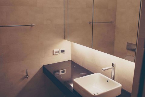 Condominio de 1 dormitorio en Bang Rak, Bangkok, Tailandia № 48028 - foto 7