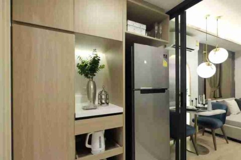 Condominio de 1 dormitorio en Bangkok, Tailandia № 184024 - foto 10
