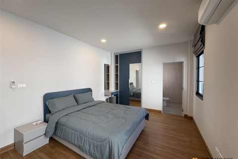 House in Bangkok, Thailand 4 bedrooms № 190295 - photo 8