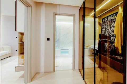 Condominio de 1 dormitorio en Khlong Toei, Bangkok, Tailandia № 176806 - foto 8