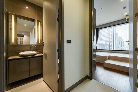 Condominio de 2 dormitorios en Bangkok, Tailandia № 143090 - foto 12
