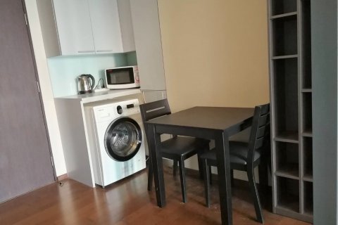 Condominio de 1 dormitorio en Bangkok, Tailandia № 143107 - foto 5