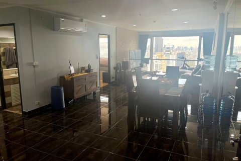 Condominio de 2 dormitorios en Bangkok, Tailandia № 143089 - foto 3