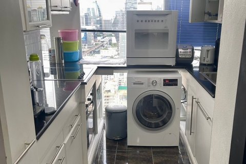 Condominio de 2 dormitorios en Bangkok, Tailandia № 143089 - foto 6
